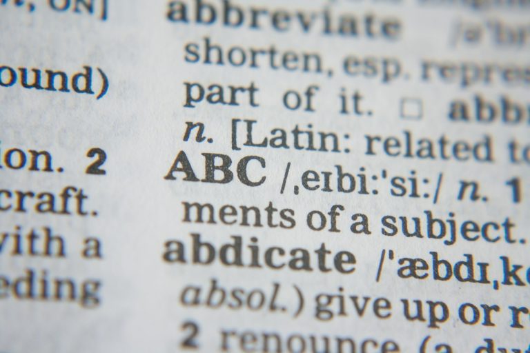 Vocabolari, lingua e generi: la silenziosa rivoluzione della Treccani