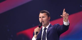 CHARLIE KIRK: UNA MORTE STRUMENTALIZZATA DALLA PROPAGANDA DI ESTREMA DESTRA